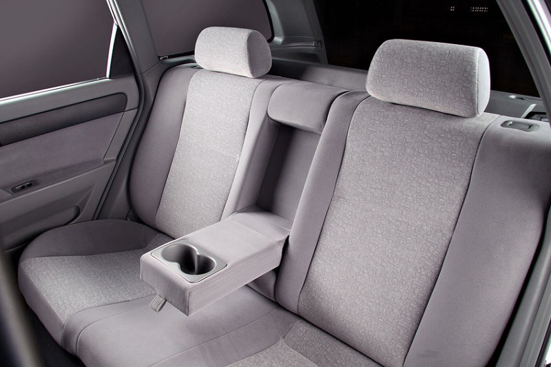 Izinhlobo-ezi-5-ze-Car-Upholstery-nokuthi-Izihlanzwa-Kanjani