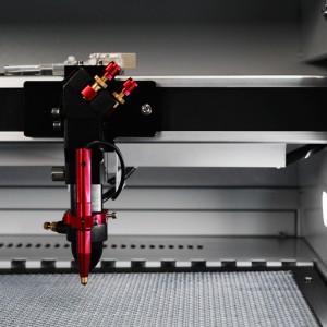Engraver & gearradair laser AEON NOVA14